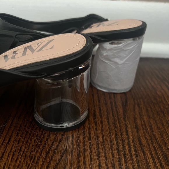 NWT ZARA HEELS - Picture 2 of 5